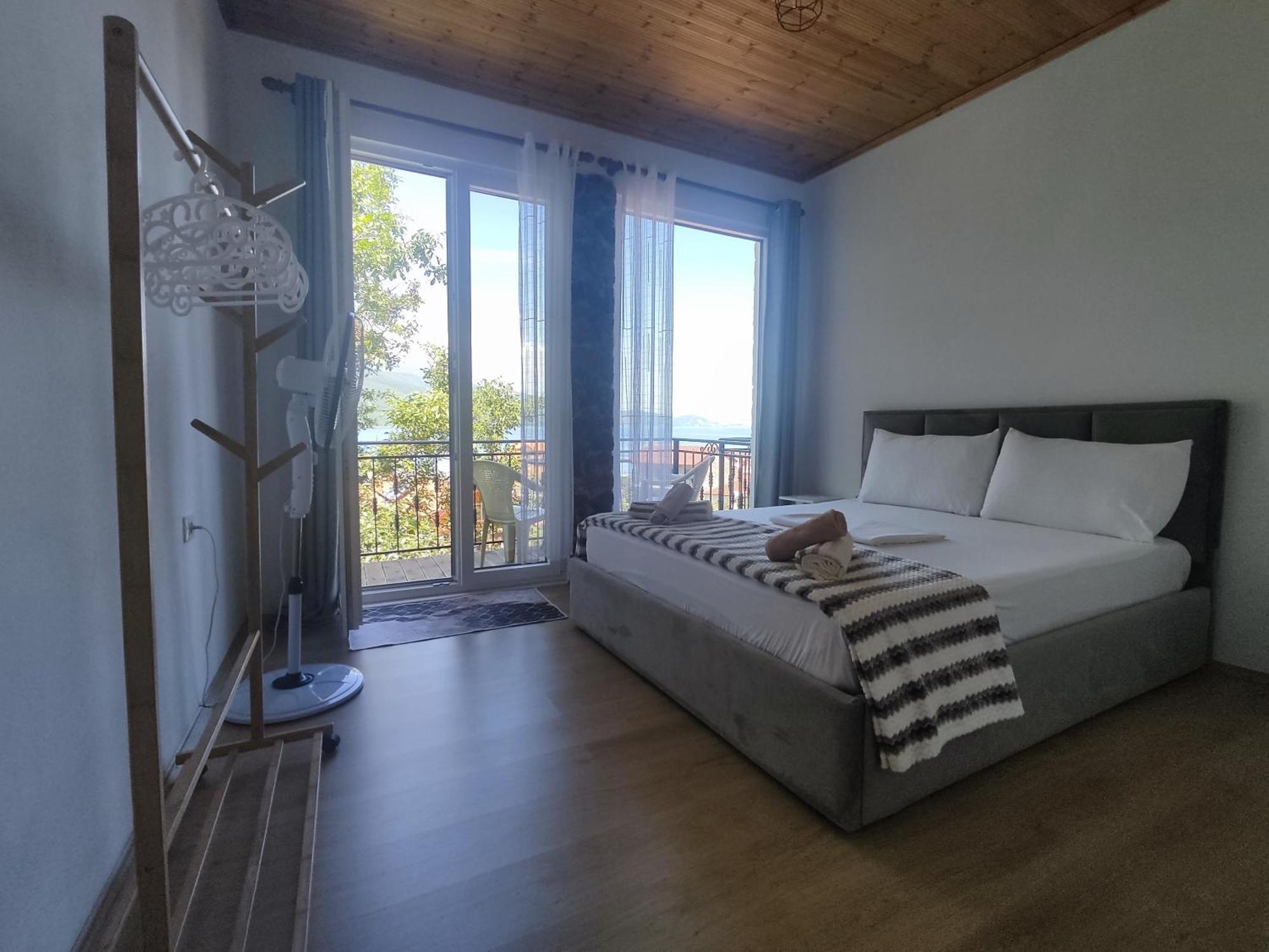 Lini Roleo Guest House מראה חיצוני תמונה