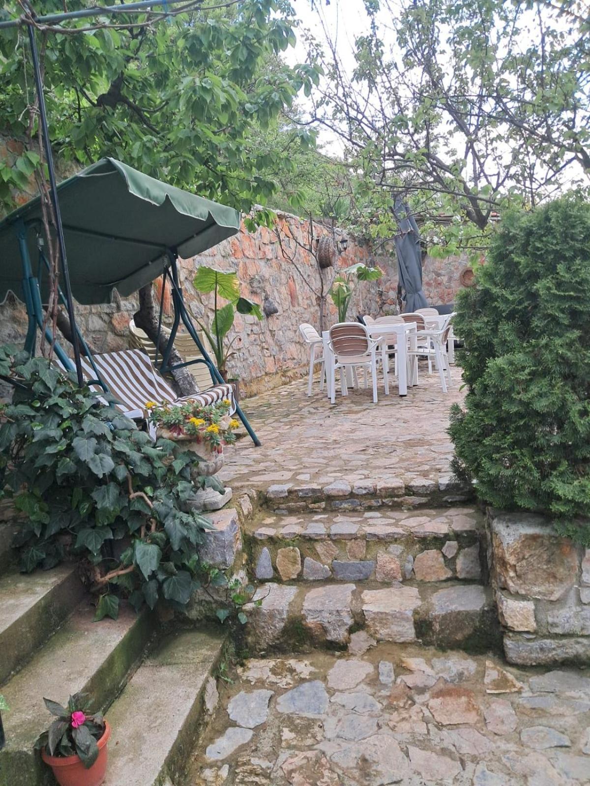 Lini Roleo Guest House מראה חיצוני תמונה